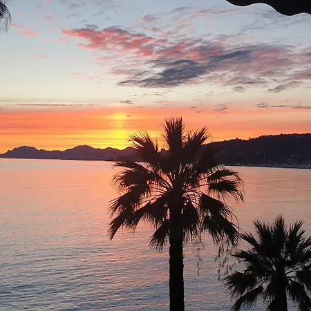 Coucher De Soleil A Juan Les Pins Apartment